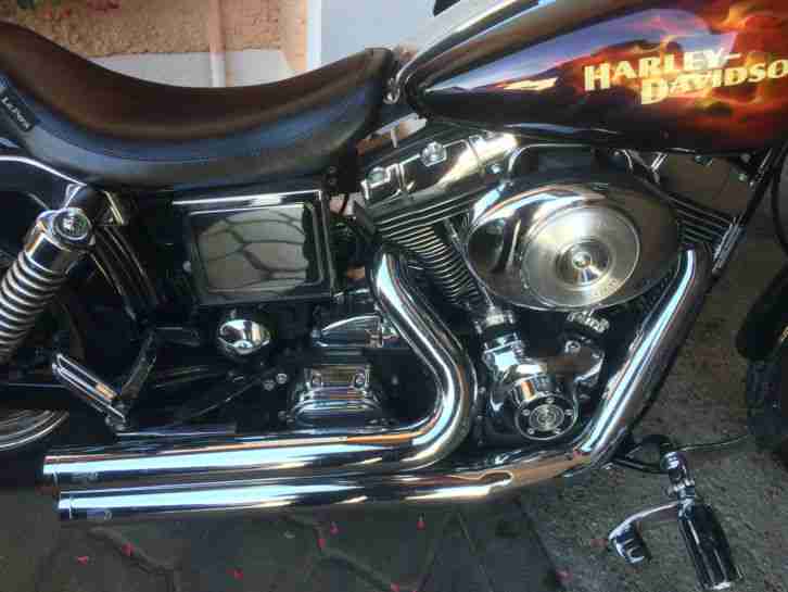 Harley Davidson mit Airbrush Flames
