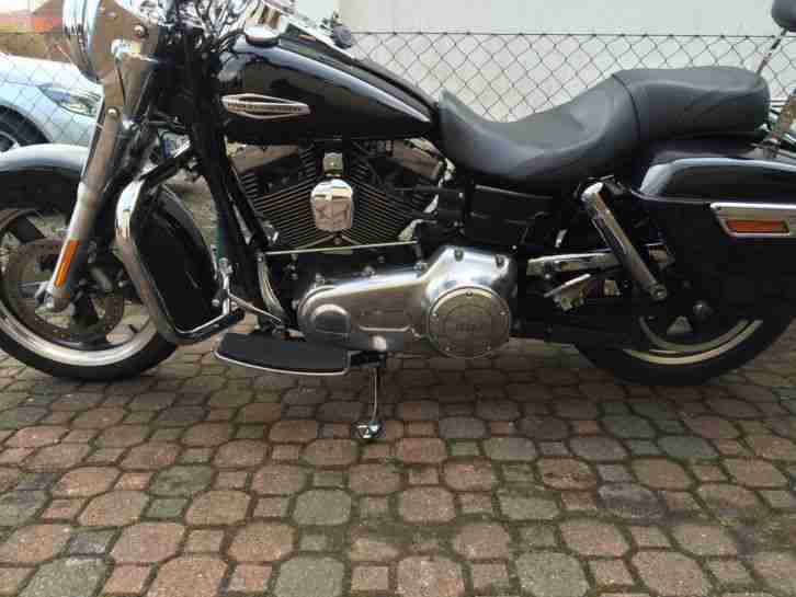 Harley FLD SwitchBack neuwertiger Zustand deutsch.Fhzg. Ez 2012 1 Hd. 13,6 tkm
