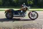 Harley Nighttrain Sondermodell Venom Yellow