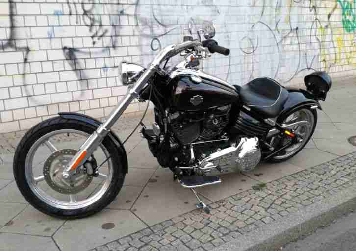 Harley ROCKER C 2009 TÜV Reifen NEU SOFTAIL