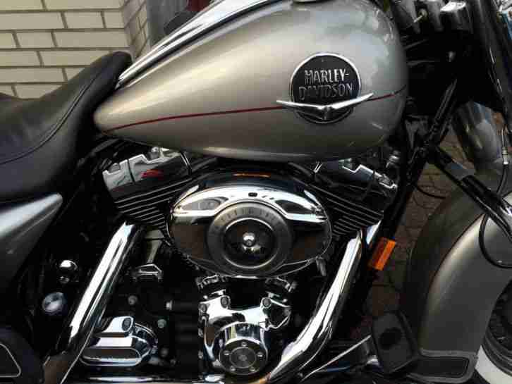 Harley Road King Classic aus 2008 neuw Zstd 2 Hd.13 tkm