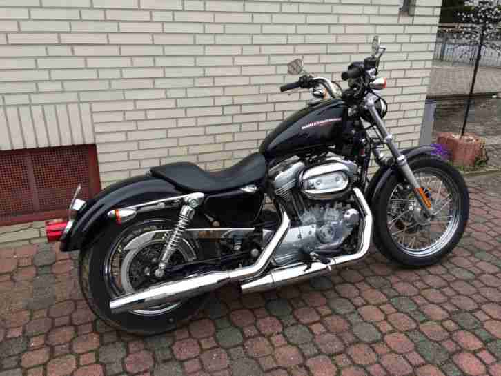 Harley Sportster 883 Low nur 9500 km Erstzu 08.2005 schöner Zustand TüV 04/18