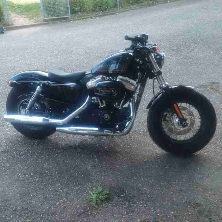Harley Sportster XL 1200 Forty Eight 48