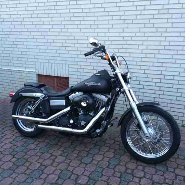 Harley Street Bob FXDB 1.Hand deutsche Erstzulassung 08.2007 Modell 2008