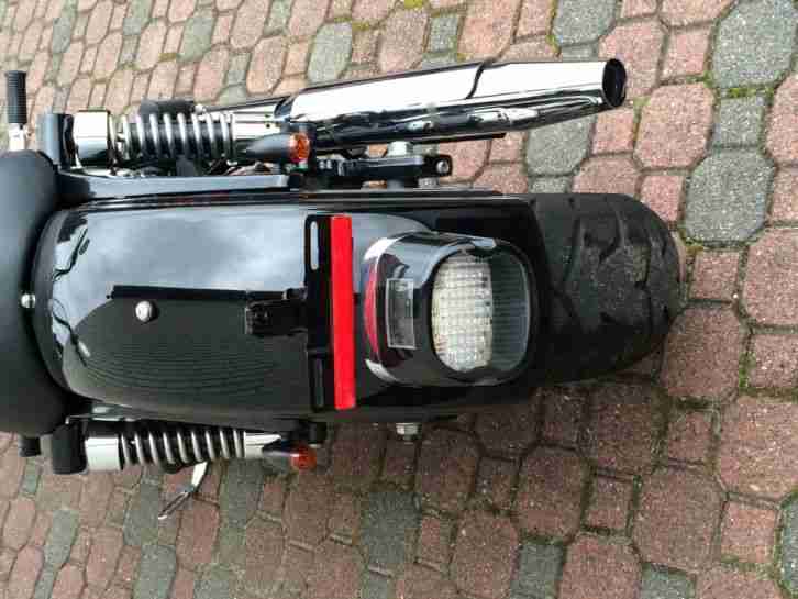 Harley Street Bob FXDB 2.Hand deutsche Erstzulassung 11.2006 Modell 2007