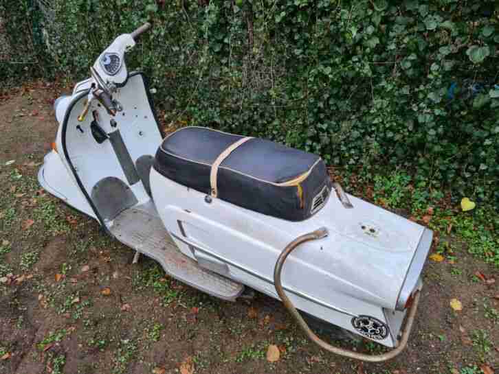 Heinkel Tourist 103 A-2, fast komplett & original. Gute Basis zum restaurieren!