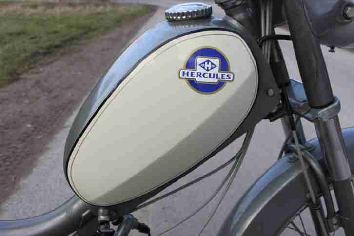 Hercules Mofa 25 222MF schöner Zustand Motor überholt