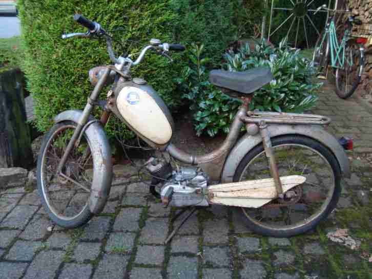 Hercules Moped 222 TS/222HS mit Papiere Oldtimer fahrbereit Restaurationsobjekt