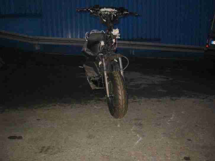 Herkules PR5S Roller Unfall Teileträger EZ. 06/ 2011 2800km Schaden Bastler