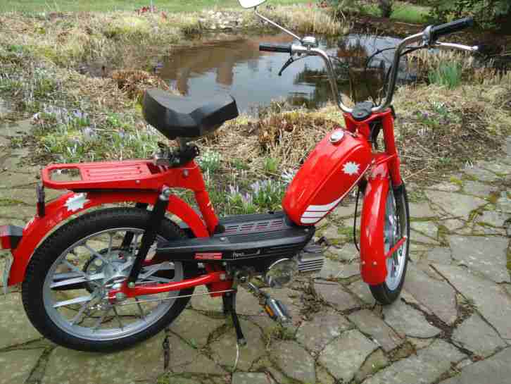 Herkules Prima 4 Automatik BJ 1984 rot nur 1350 Km gelaufen