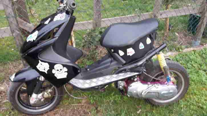 Highend Roller Yamaha Nitro 2004 für Rennzwecke und Kartbahn