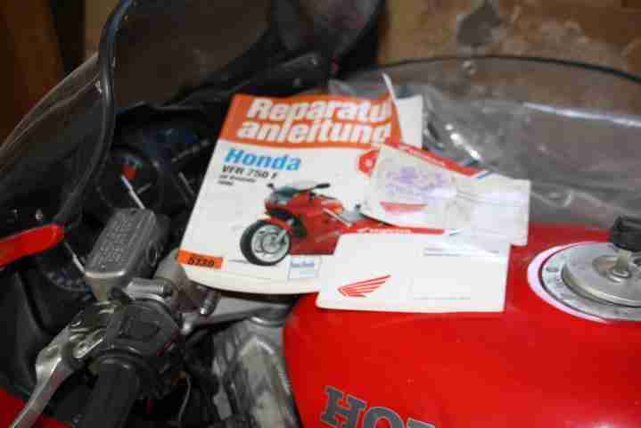 Hoda VFR 750 F