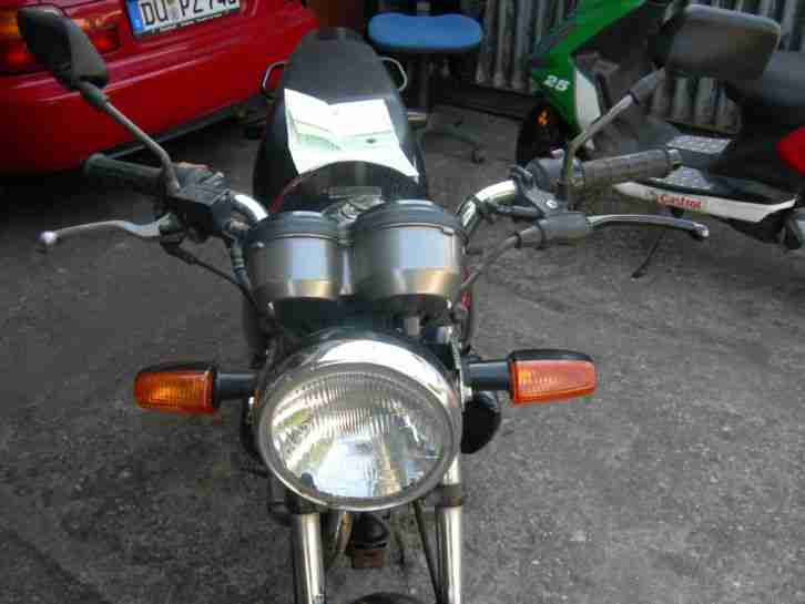 Honda 125 ccm JC 23 Bj 1997 Bastlerfahrzeug unverkleidet schwarz !!!