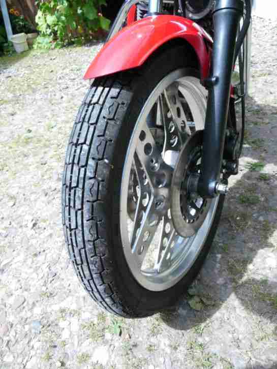 Honda 400 N/T mit 43 PS,Naked Bike,rot