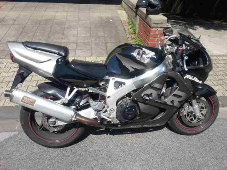 Honda 900 RR Fireblade SC 33 von 08 1998