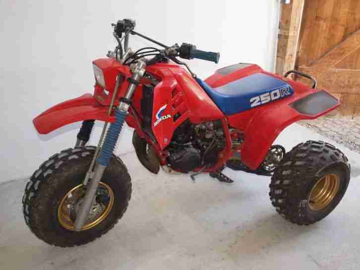Honda ATC 250 R Trike Quad Big Red 125 185 200 SX x es ---