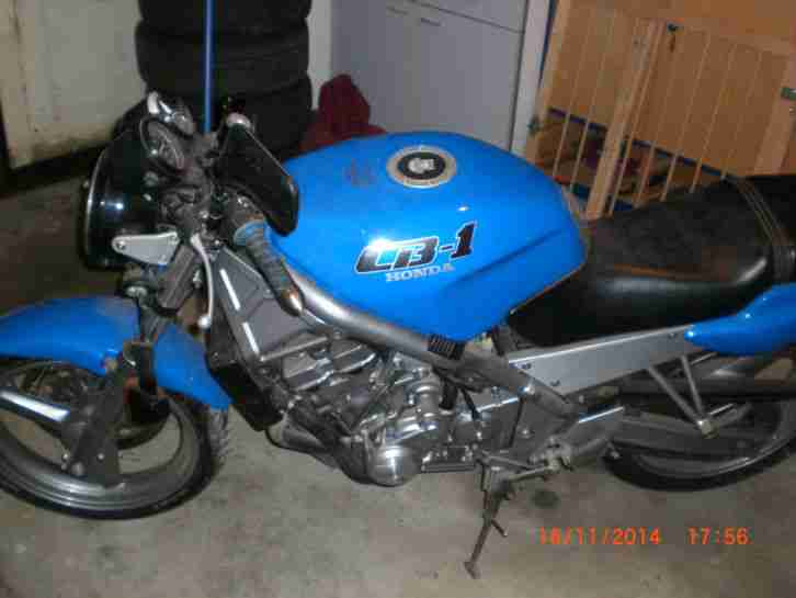 CB 1 NC 27 400ccm Unfallschaden