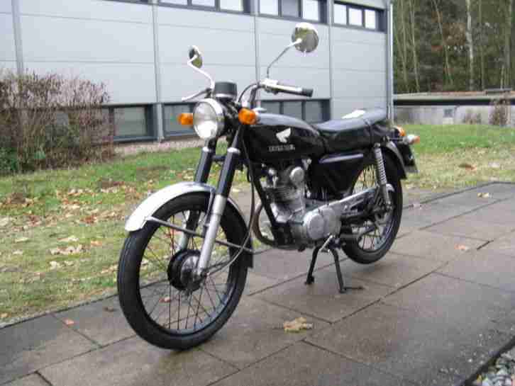 Honda CB 100, Oldtimer, EZ 1976, Papiere, TÜV 4.2017, noch angemeldet
