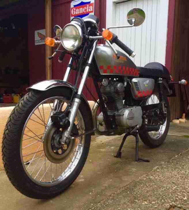 CB 125 Classic Cafe Racer, ab 16 Jahre