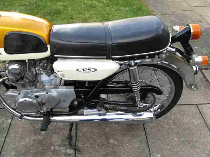 Honda CB 125 K3, Oldtimer, EZ 1971, mit Papiere, sehr schöner Zustand, lesen