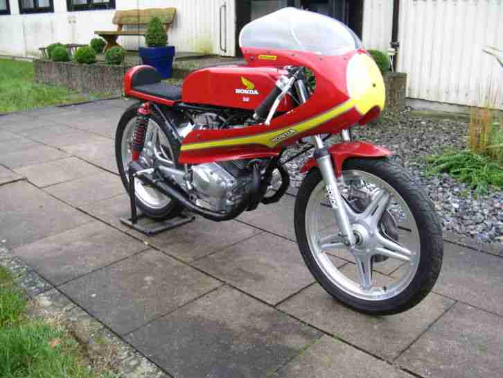 Honda CB 125 T, Oldtimer, EZ 1982, Rennumbau, überholt, Papiere, Originalteile