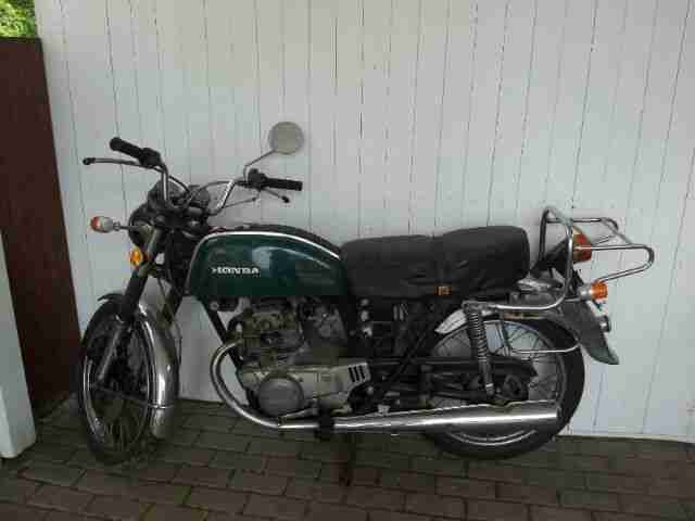 Honda CB 200 Originalzustand, mit Originalschlüsseln und Brief