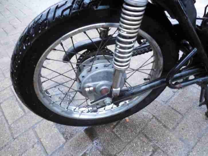 Honda CB 200