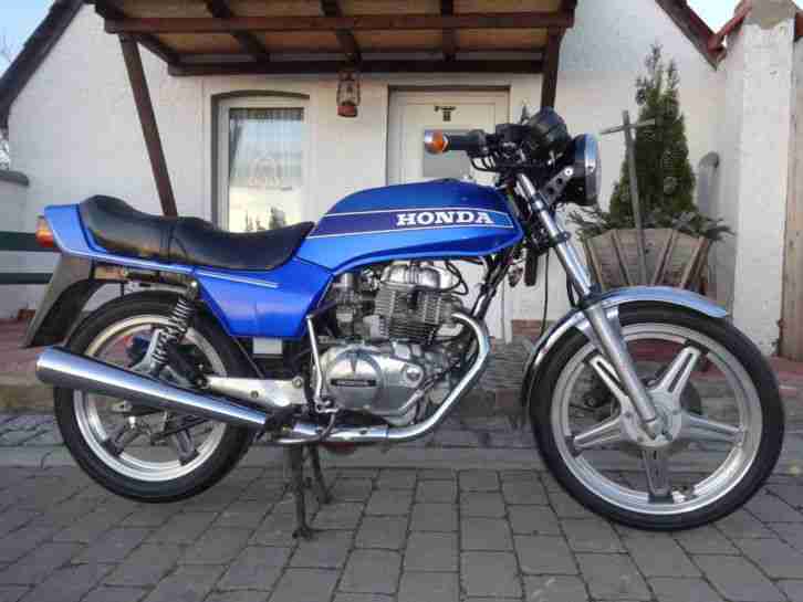 Honda CB 250 Bj. 1979 Fahrbereit Scheunenfund Sehr gute Basis Caferacer