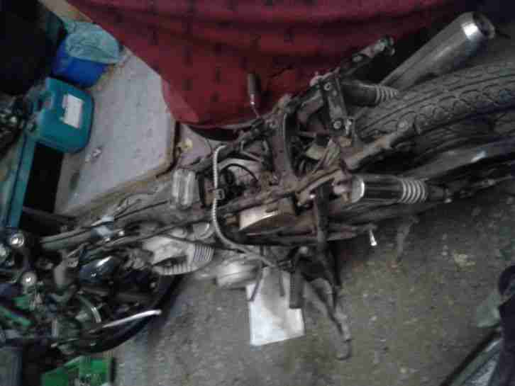 Honda CB 250 G, Zum Wiederaufbau oder als Teileträger