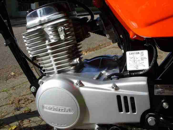 Honda CB 50 J Bj. 1981 mit Papieren Komplettrestaurierung mit vielen Neuteilen