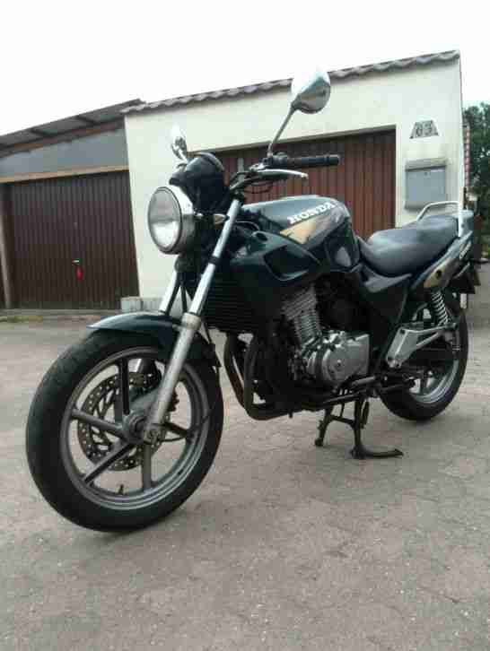 Honda CB 500 PC32, 2-Zylinder, 58 PS, 193 km/h, HU 05/2016 angemeldet fahrbereit