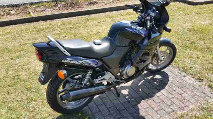 Honda CB 500 PC32 ORIG. 10 100 KM !!!