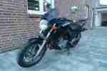 CB 500 in schwarz chique und