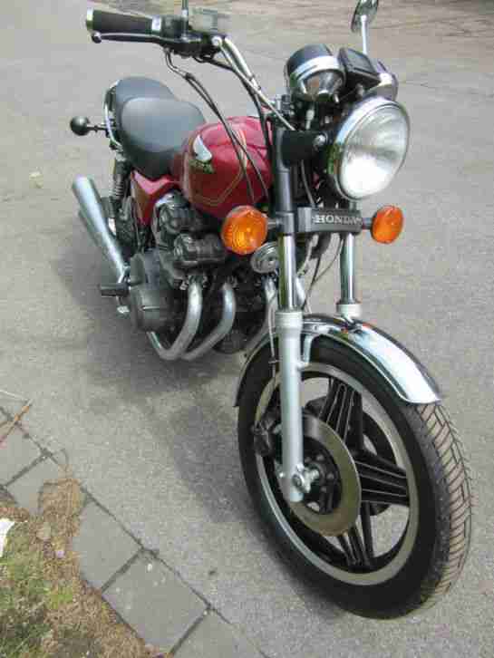 Honda CB 750 Custom