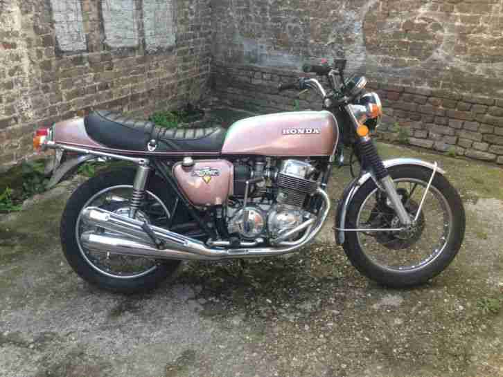 Honda CB 750 Four K6 Motorrad Oldtimer Caferacer