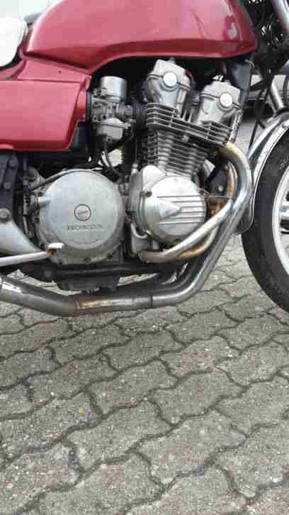 Honda CB 750 K RC01 Schlachtobjekt