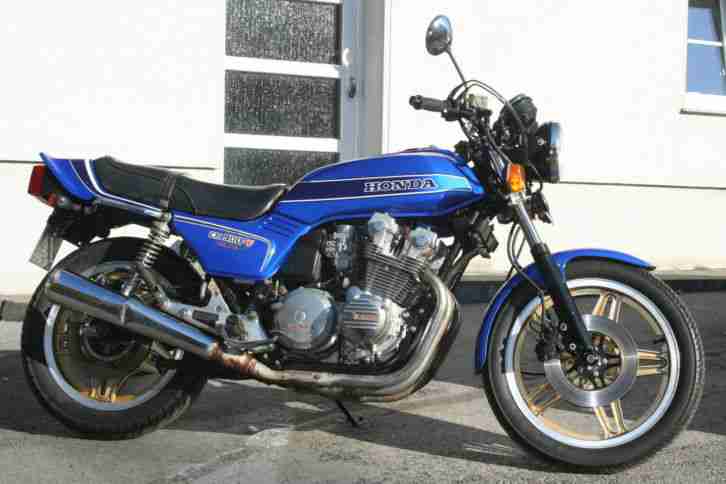 Honda CB 900 Bol d´Or SC 01 *Hu/AU neu*