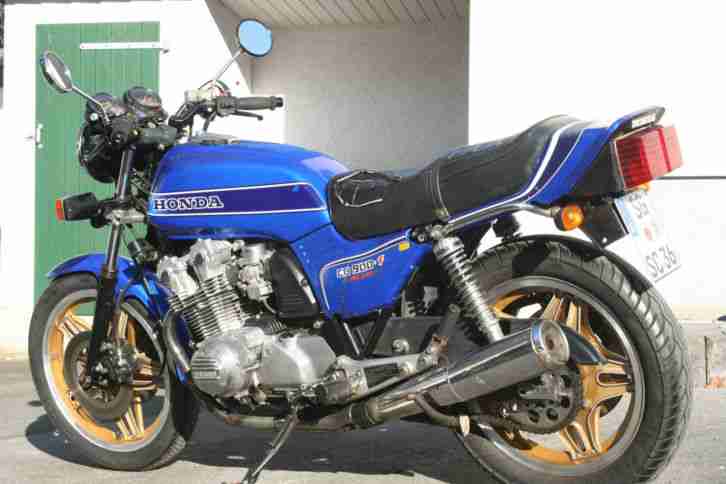 Honda CB 900 Bol d´Or SC 01 *Hu/AU neu*