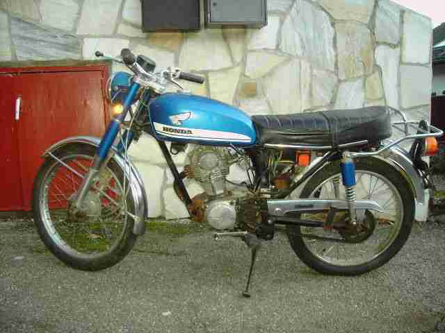 Honda CB100 Oldtimer bj 1976 1.Hand 6600km !! für Sammler und Liebhaber