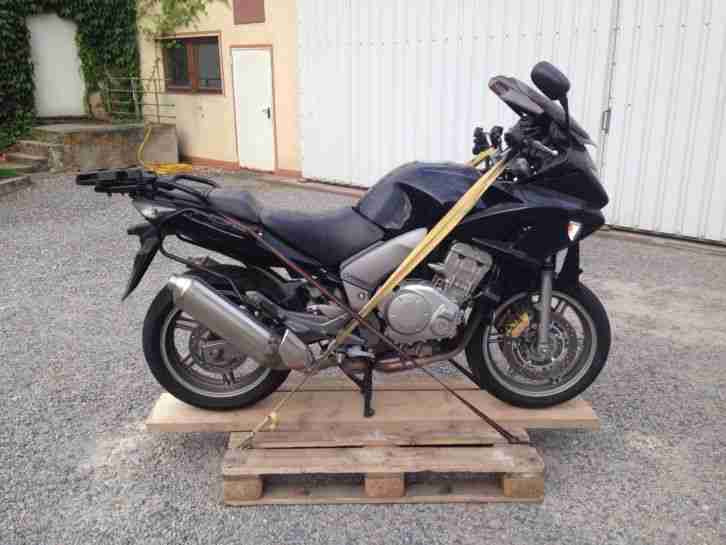 Honda CBF 1000 Motorrad