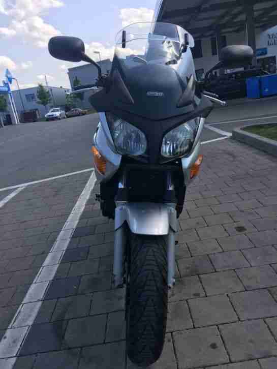 Honda CBF 600 SA Baujahr 2004