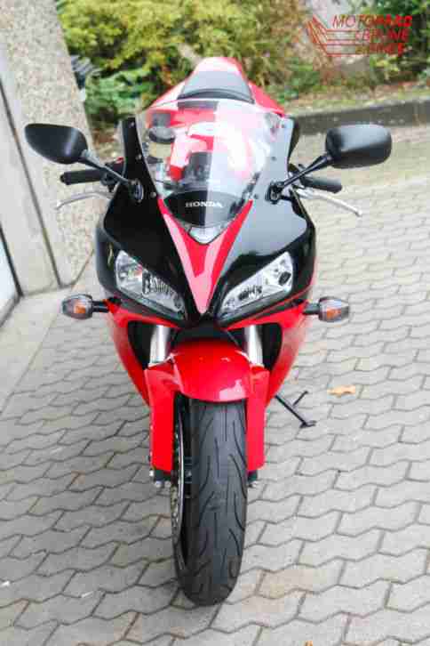 Honda CBR 1000 RR Fireblade / CBR1000RR