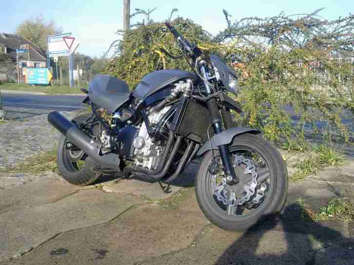 Honda CBR 1000 SC 21 / 24 Streetfighter