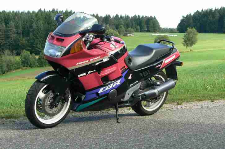 Honda CBR 1000 SC24