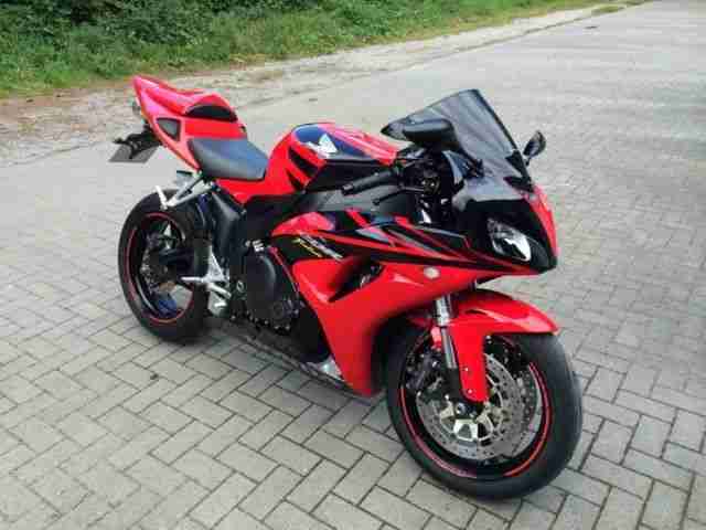 CBR 1000RR