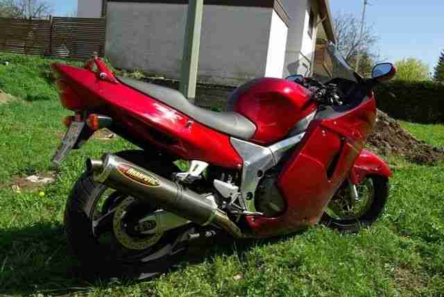 Honda CBR 1100 XX Akrapovic LSL Polierter Rahmen
