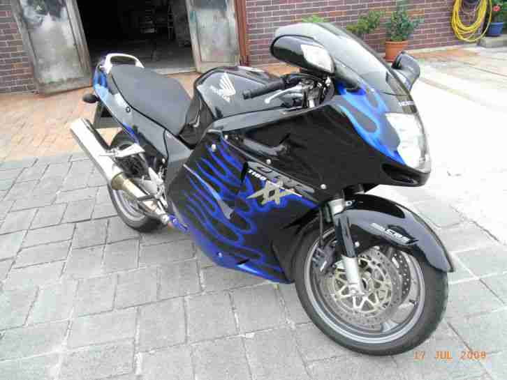 Honda CBR 1100 XX SC 35 Top Zustand !!