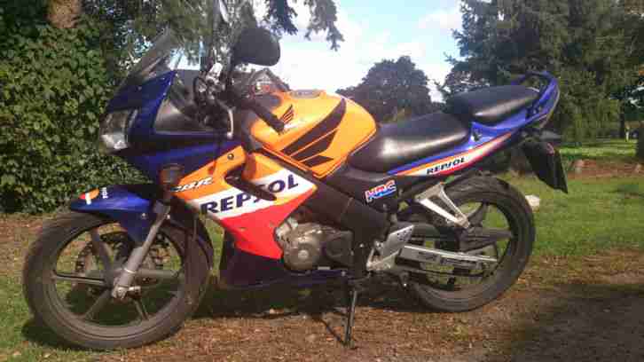 Honda CBR 125, Repsol Modell, orange-blau, 25tsd., Baujahr 2005,