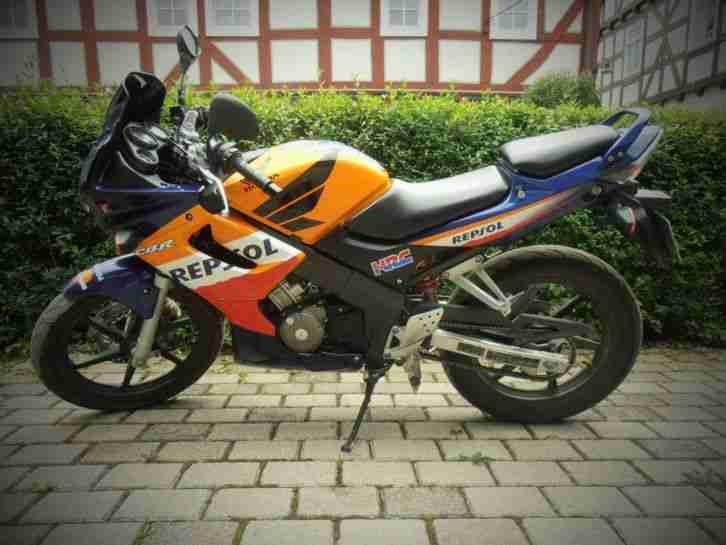 Honda CBR 125 Repsol