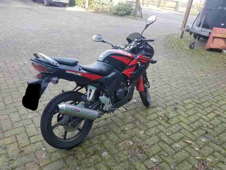 Honda CBR 125R